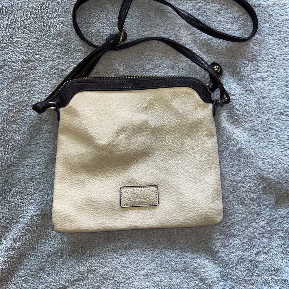 G.H. Bass & Co. Cream and Black Crossbody Bag